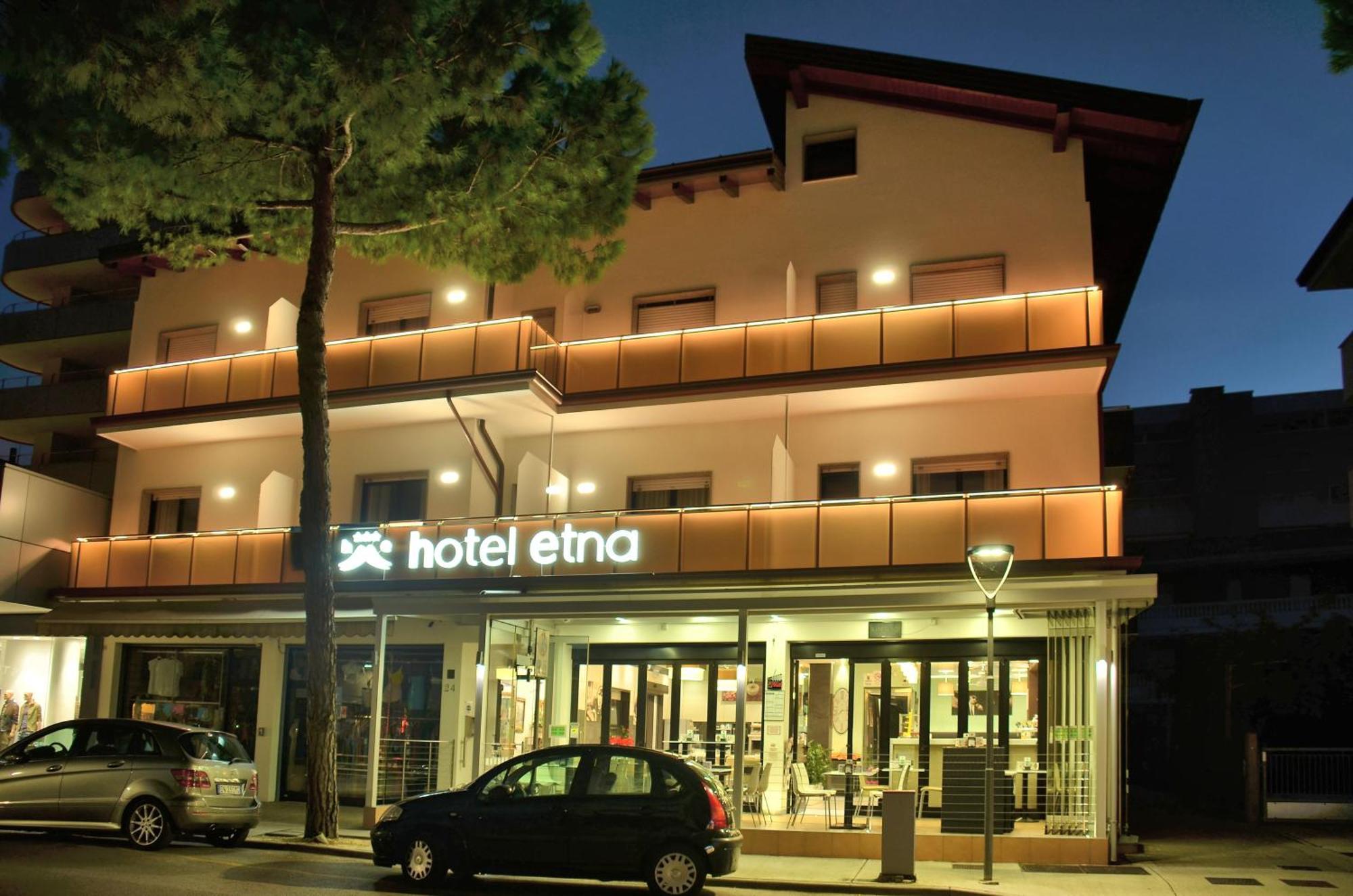Hotel Etna Lignano Sabbiadoro Extérieur photo