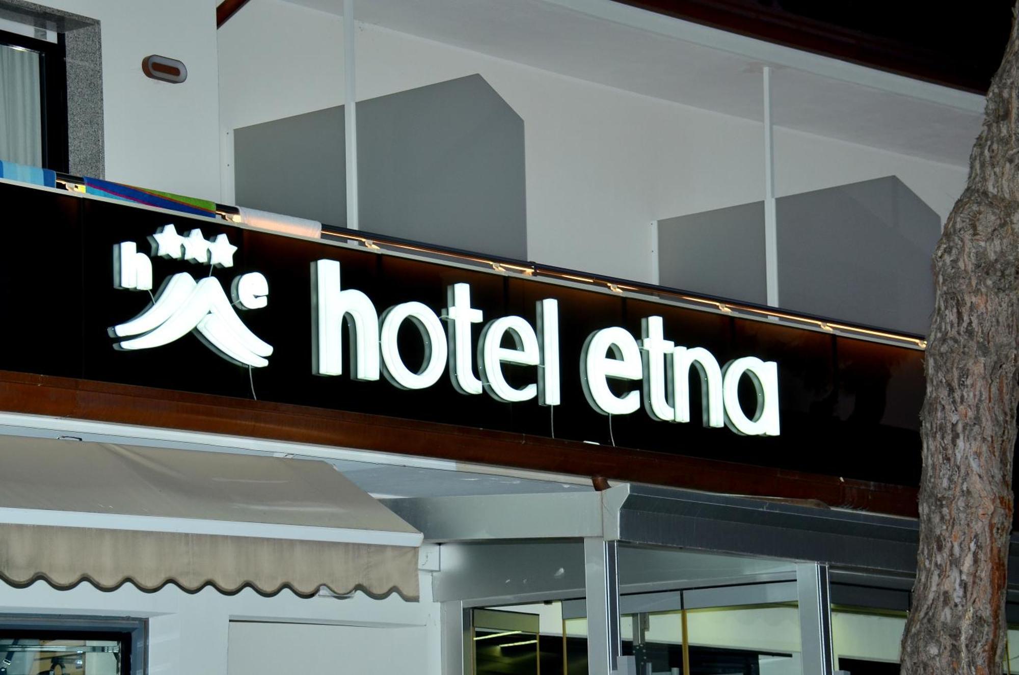 Hotel Etna Lignano Sabbiadoro Extérieur photo