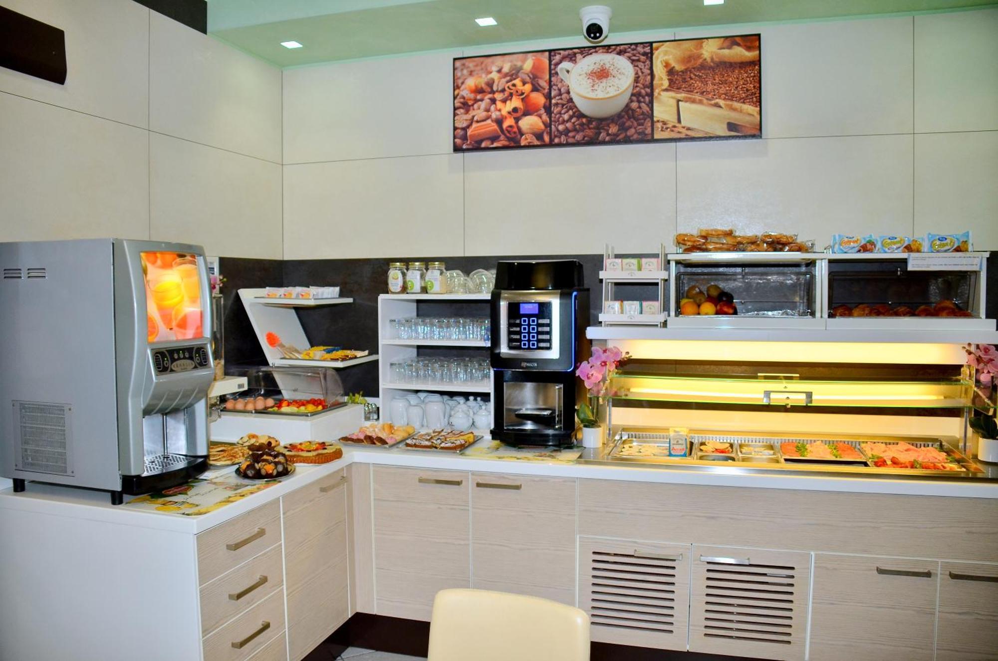 Hotel Etna Lignano Sabbiadoro Extérieur photo