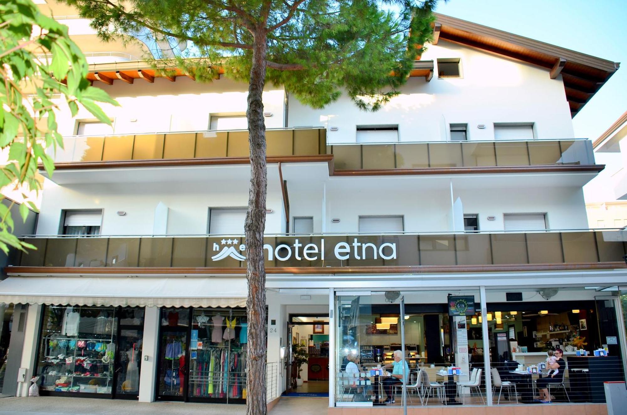 Hotel Etna Lignano Sabbiadoro Extérieur photo